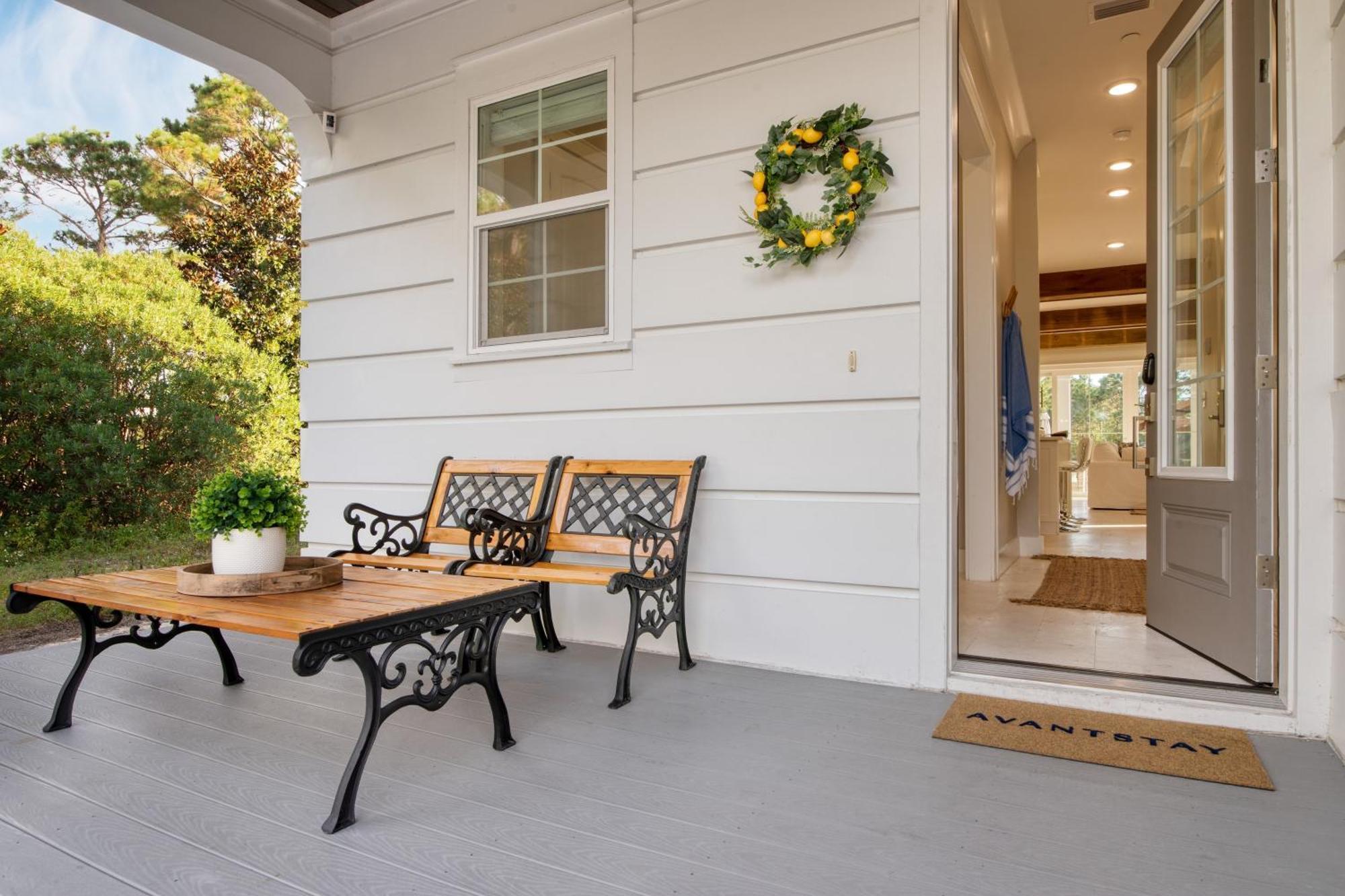 Edgewater By Avantstay Gorgeous Character Lakefront Home W Private Dock Destin Exterior photo