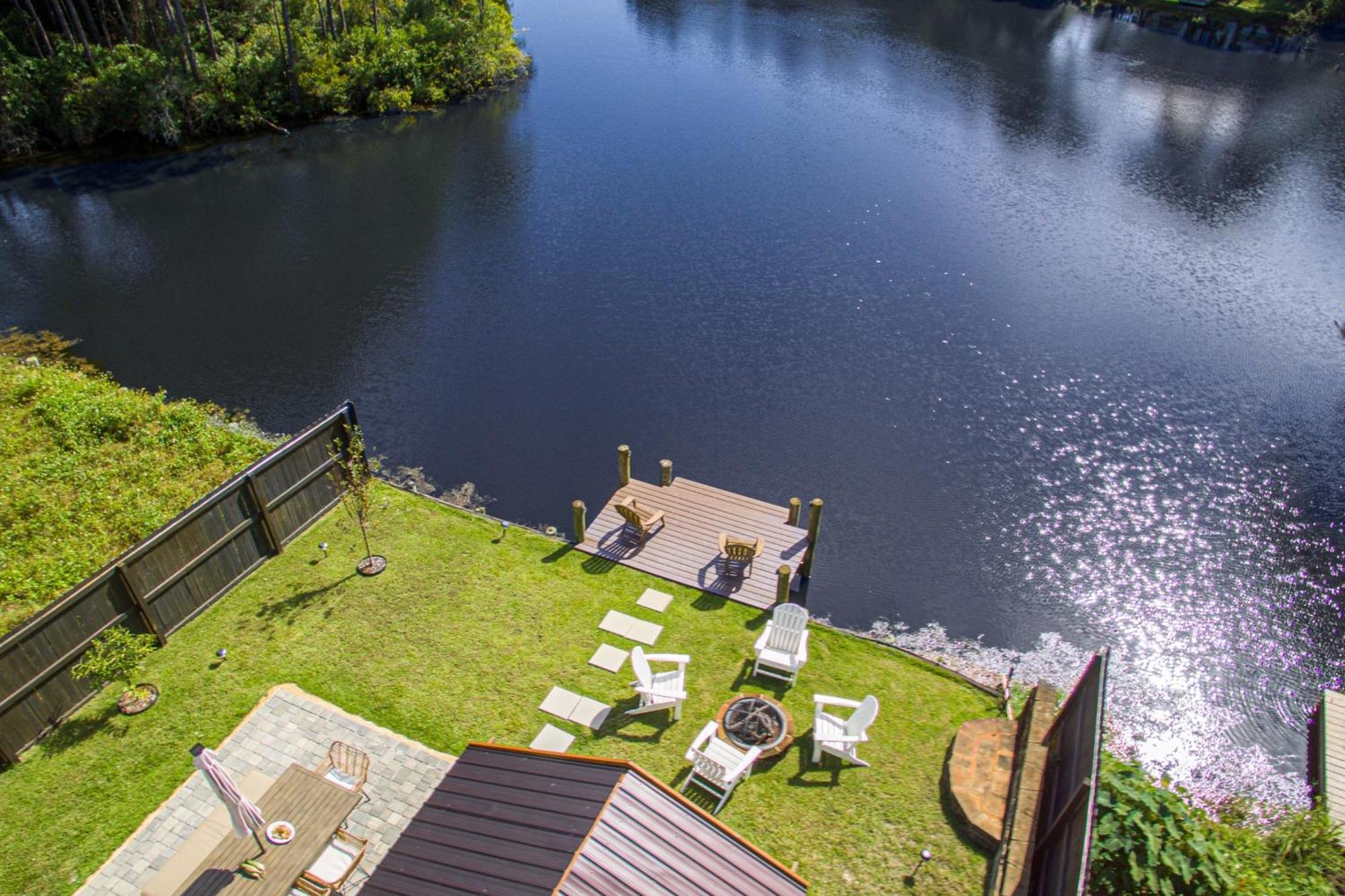 Edgewater By Avantstay Gorgeous Character Lakefront Home W Private Dock Destin Exterior photo