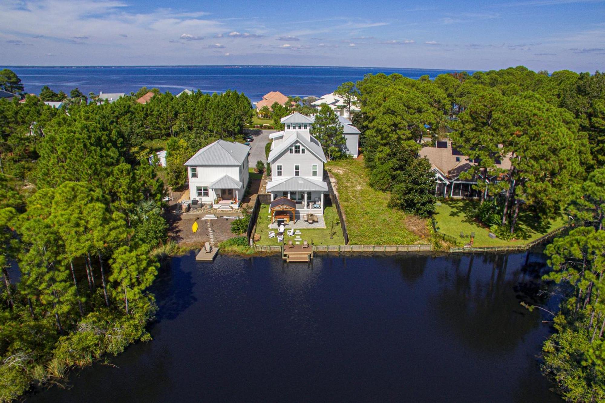 Edgewater By Avantstay Gorgeous Character Lakefront Home W Private Dock Destin Exterior photo