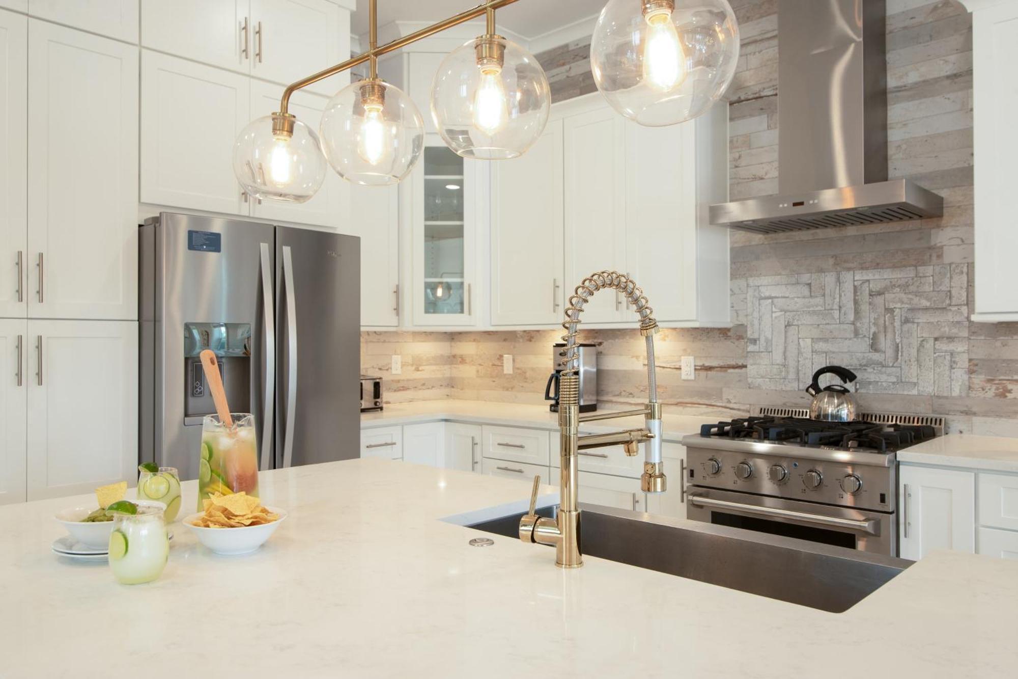 Edgewater By Avantstay Gorgeous Character Lakefront Home W Private Dock Destin Exterior photo